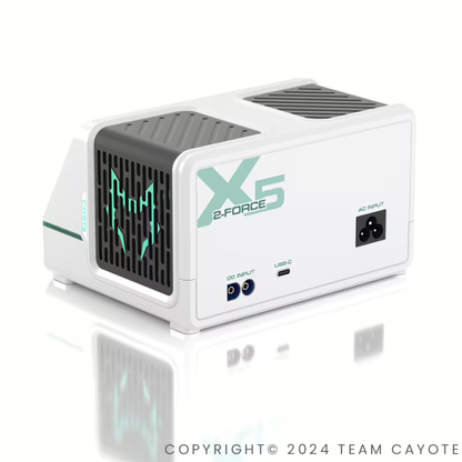 CAYOTE 2-Force X5 Charger (EU Version) incl. 2 XT90 Charging Leads